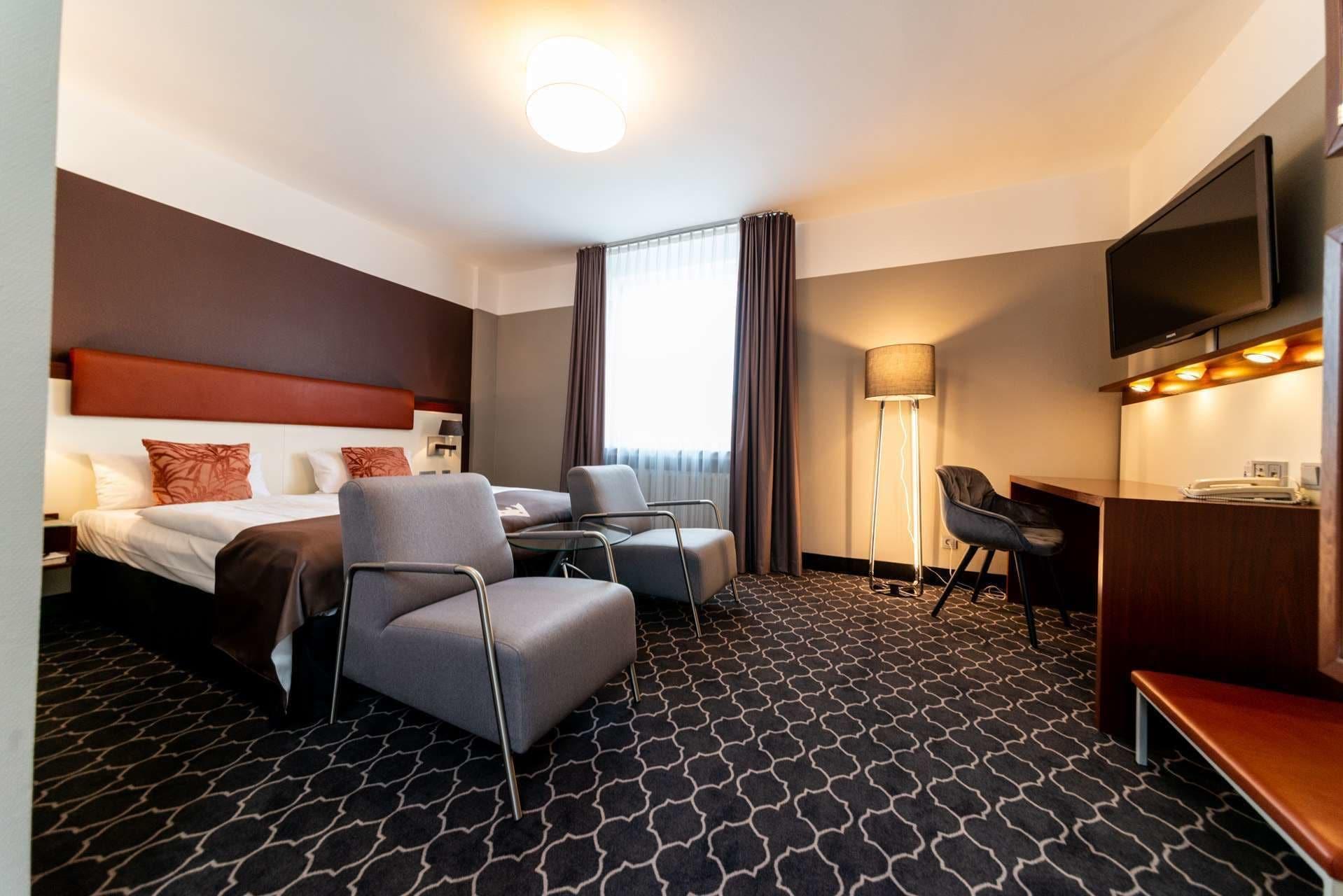 Kaiserhof Hotel 4*